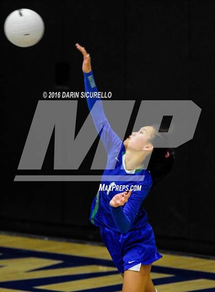 Thumbnail 1 in Xavier College Prep vs. Corona del Sol (AIA Division 6 Semifinal Playoff) photogallery.