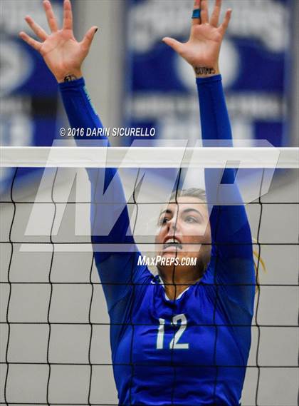 Thumbnail 2 in Xavier College Prep vs. Corona del Sol (AIA Division 6 Semifinal Playoff) photogallery.