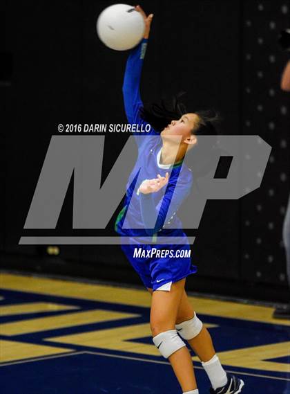 Thumbnail 2 in Xavier College Prep vs. Corona del Sol (AIA Division 6 Semifinal Playoff) photogallery.