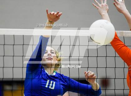 Thumbnail 3 in Xavier College Prep vs. Corona del Sol (AIA Division 6 Semifinal Playoff) photogallery.