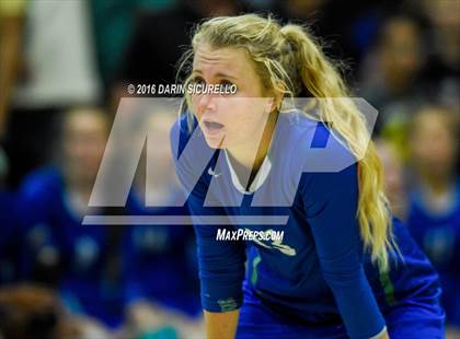 Thumbnail 1 in Xavier College Prep vs. Corona del Sol (AIA Division 6 Semifinal Playoff) photogallery.