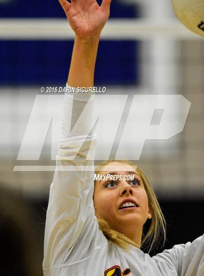 Thumbnail 3 in Xavier College Prep vs. Corona del Sol (AIA Division 6 Semifinal Playoff) photogallery.