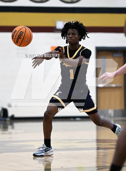 Thumbnail 1 in Cannon vs. Fayetteville Academy photogallery.