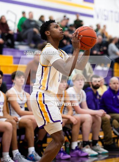 Thumbnail 1 in Badin @ Bellbrook photogallery.