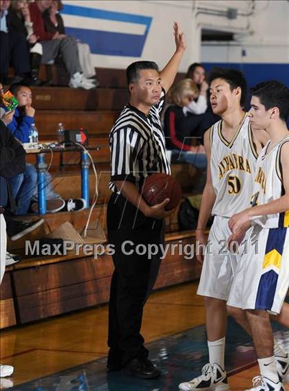 Thumbnail 2 in La Canada vs. Alhambra (San Marino Tournament) photogallery.