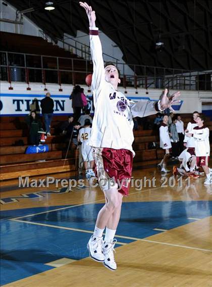 Thumbnail 1 in La Canada vs. Alhambra (San Marino Tournament) photogallery.