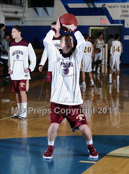 Thumbnail 3 in La Canada vs. Alhambra (San Marino Tournament) photogallery.