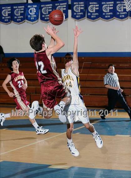 Thumbnail 2 in La Canada vs. Alhambra (San Marino Tournament) photogallery.