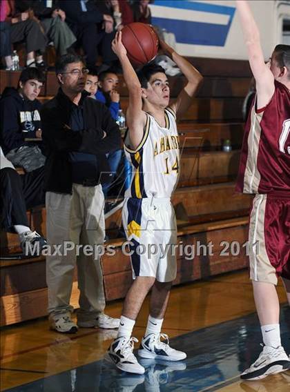 Thumbnail 3 in La Canada vs. Alhambra (San Marino Tournament) photogallery.