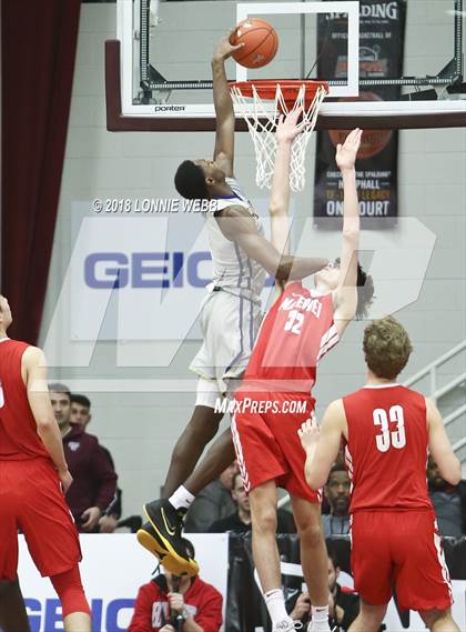 Thumbnail 3 in Montverde Academy vs. Mater Dei (Spalding Hoophall Classic) photogallery.
