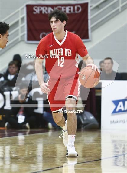 Thumbnail 3 in Montverde Academy vs. Mater Dei (Spalding Hoophall Classic) photogallery.