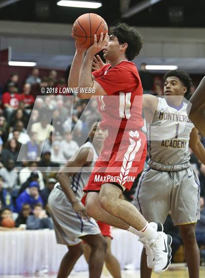 Thumbnail 2 in Montverde Academy vs. Mater Dei (Spalding Hoophall Classic) photogallery.