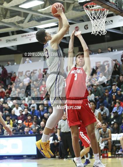 Thumbnail 2 in Montverde Academy vs. Mater Dei (Spalding Hoophall Classic) photogallery.