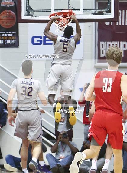 Thumbnail 2 in Montverde Academy vs. Mater Dei (Spalding Hoophall Classic) photogallery.