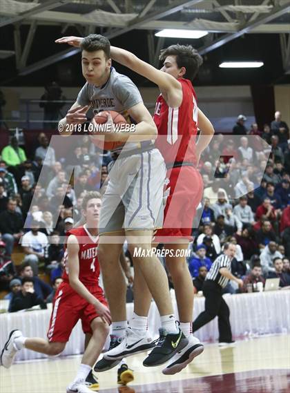 Thumbnail 3 in Montverde Academy vs. Mater Dei (Spalding Hoophall Classic) photogallery.