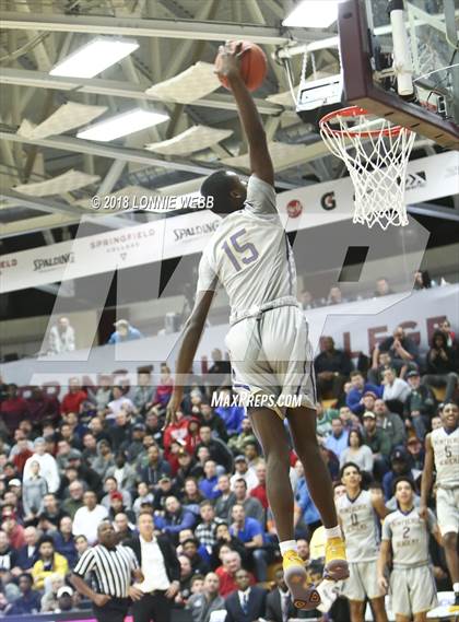 Thumbnail 1 in Montverde Academy vs. Mater Dei (Spalding Hoophall Classic) photogallery.