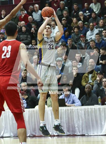 Thumbnail 2 in Montverde Academy vs. Mater Dei (Spalding Hoophall Classic) photogallery.