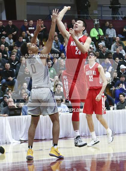 Thumbnail 3 in Montverde Academy vs. Mater Dei (Spalding Hoophall Classic) photogallery.