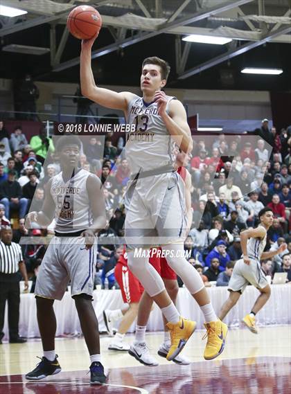 Thumbnail 1 in Montverde Academy vs. Mater Dei (Spalding Hoophall Classic) photogallery.