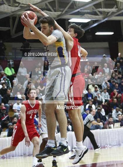 Thumbnail 2 in Montverde Academy vs. Mater Dei (Spalding Hoophall Classic) photogallery.