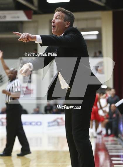 Thumbnail 1 in Montverde Academy vs. Mater Dei (Spalding Hoophall Classic) photogallery.