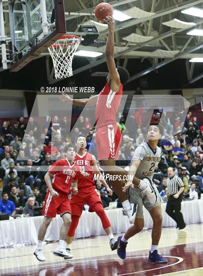 Thumbnail 1 in Montverde Academy vs. Mater Dei (Spalding Hoophall Classic) photogallery.
