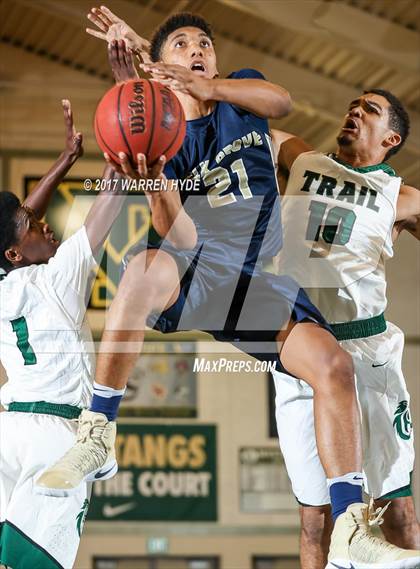 Thumbnail 1 in Elk Grove @ Monterey Trail photogallery.