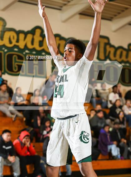 Thumbnail 1 in Elk Grove @ Monterey Trail photogallery.
