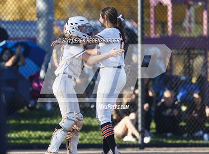Thumbnail 1 in Fossil Ridge vs Erie (CHSAA 5A Quarterfinal) photogallery.