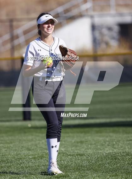 Thumbnail 2 in Fossil Ridge vs Erie (CHSAA 5A Quarterfinal) photogallery.