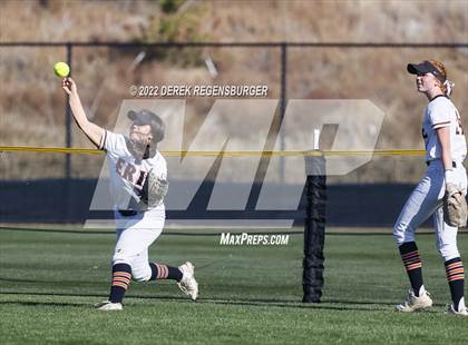 Thumbnail 2 in Fossil Ridge vs Erie (CHSAA 5A Quarterfinal) photogallery.