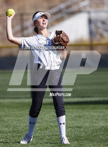 Thumbnail 3 in Fossil Ridge vs Erie (CHSAA 5A Quarterfinal) photogallery.