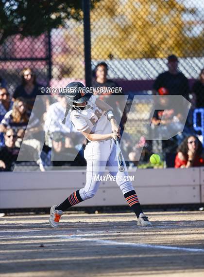 Thumbnail 3 in Fossil Ridge vs Erie (CHSAA 5A Quarterfinal) photogallery.