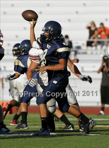 Thumbnail 2 in JV: Lincoln @ West photogallery.