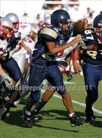 Thumbnail 2 in JV: Lincoln @ West photogallery.