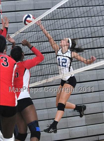Thumbnail 2 in Assumption vs. Harvard-Westlake (2010 Durango Fall Classic) photogallery.