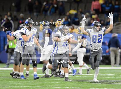 Thumbnail 2 in Sterlington vs. Madison Prep Academy (LHSAA Class 2A Final) photogallery.