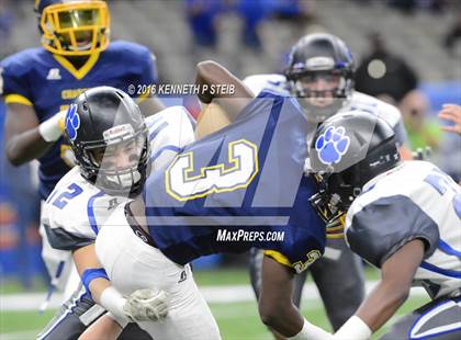 Thumbnail 3 in Sterlington vs. Madison Prep Academy (LHSAA Class 2A Final) photogallery.