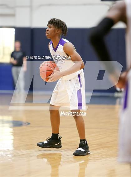 Thumbnail 1 in Lincoln @ Dallas Jesuit (Knights of Columbus Tournament) photogallery.