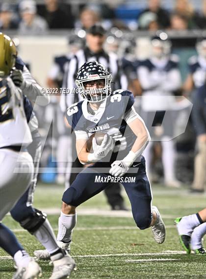 Thumbnail 2 in Pulaski Academy vs. Greenwood (AAA 6A State Final) photogallery.