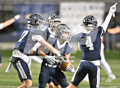 Thumbnail 2 in Pulaski Academy vs. Greenwood (AAA 6A State Final) photogallery.
