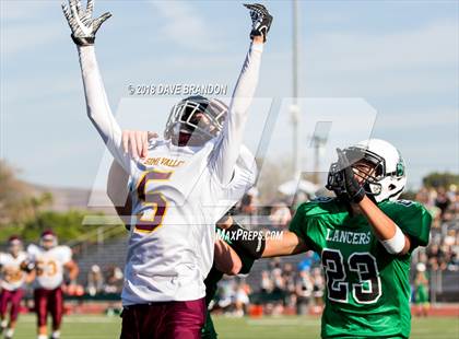 Thumbnail 2 in Simi Valley vs Thousand Oaks photogallery.