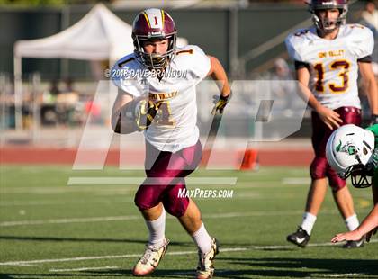 Thumbnail 2 in Simi Valley vs Thousand Oaks photogallery.