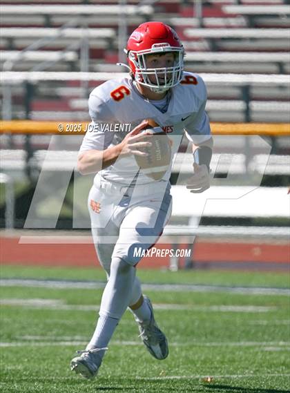 Thumbnail 1 in JV: Williamsville East @ Kenmore East photogallery.