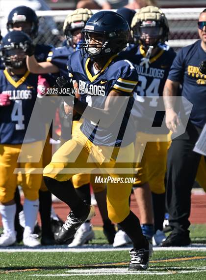 Thumbnail 1 in JV: Williamsville East @ Kenmore East photogallery.
