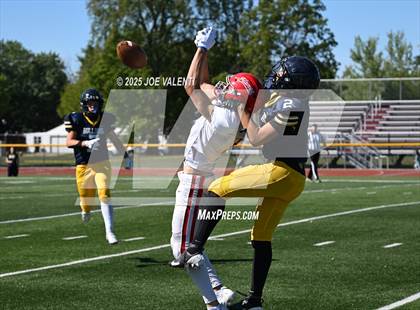 Thumbnail 2 in JV: Williamsville East @ Kenmore East photogallery.