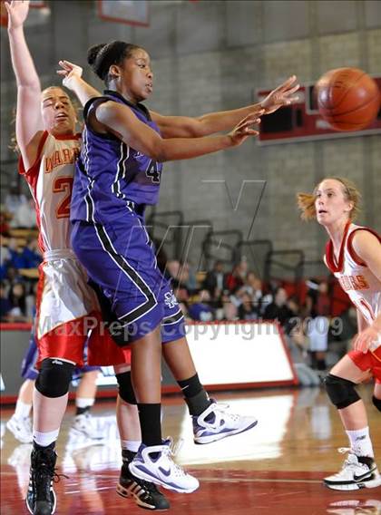 Thumbnail 2 in Marlborough vs. Woodbridge (CIF SS D3-AA Final) photogallery.