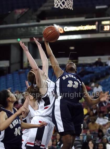 Thumbnail 1 in Mater Dei vs. Modesto Christian (CIF State D4 Final) photogallery.