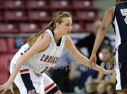 Thumbnail 1 in Mater Dei vs. Modesto Christian (CIF State D4 Final) photogallery.