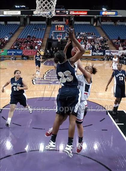 Thumbnail 2 in Mater Dei vs. Modesto Christian (CIF State D4 Final) photogallery.